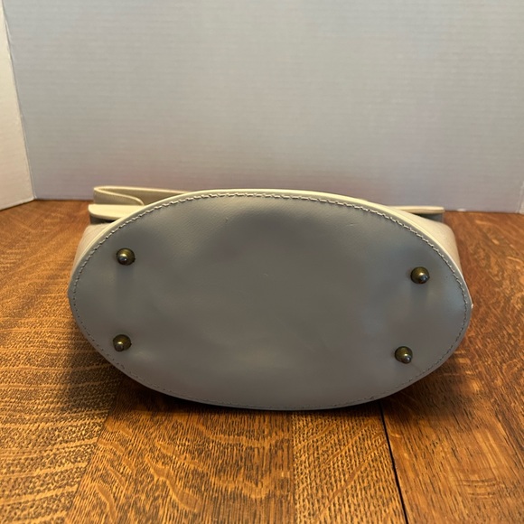 Vintage Normandie Cream Leather Handbag - Picture 4 of 14